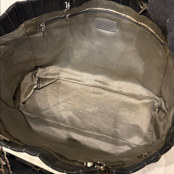 CHANEL Black Leather Tote with Chain Straps - Picture 8 of 10